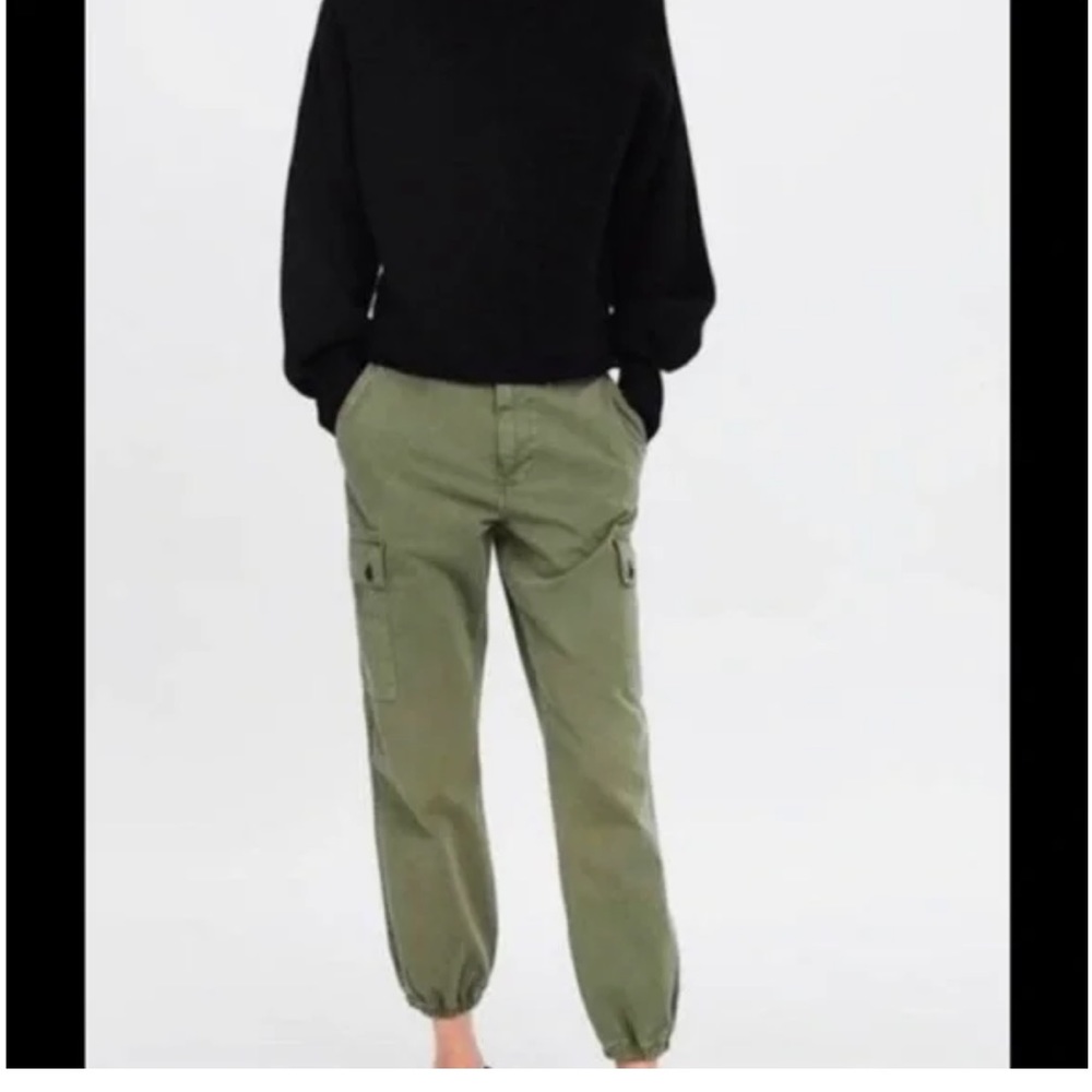 Zara army green cargo sz8